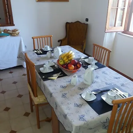 4 Mori Bed & Breakfast *